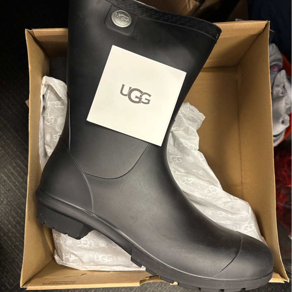 UGG Rain Boots BNIB